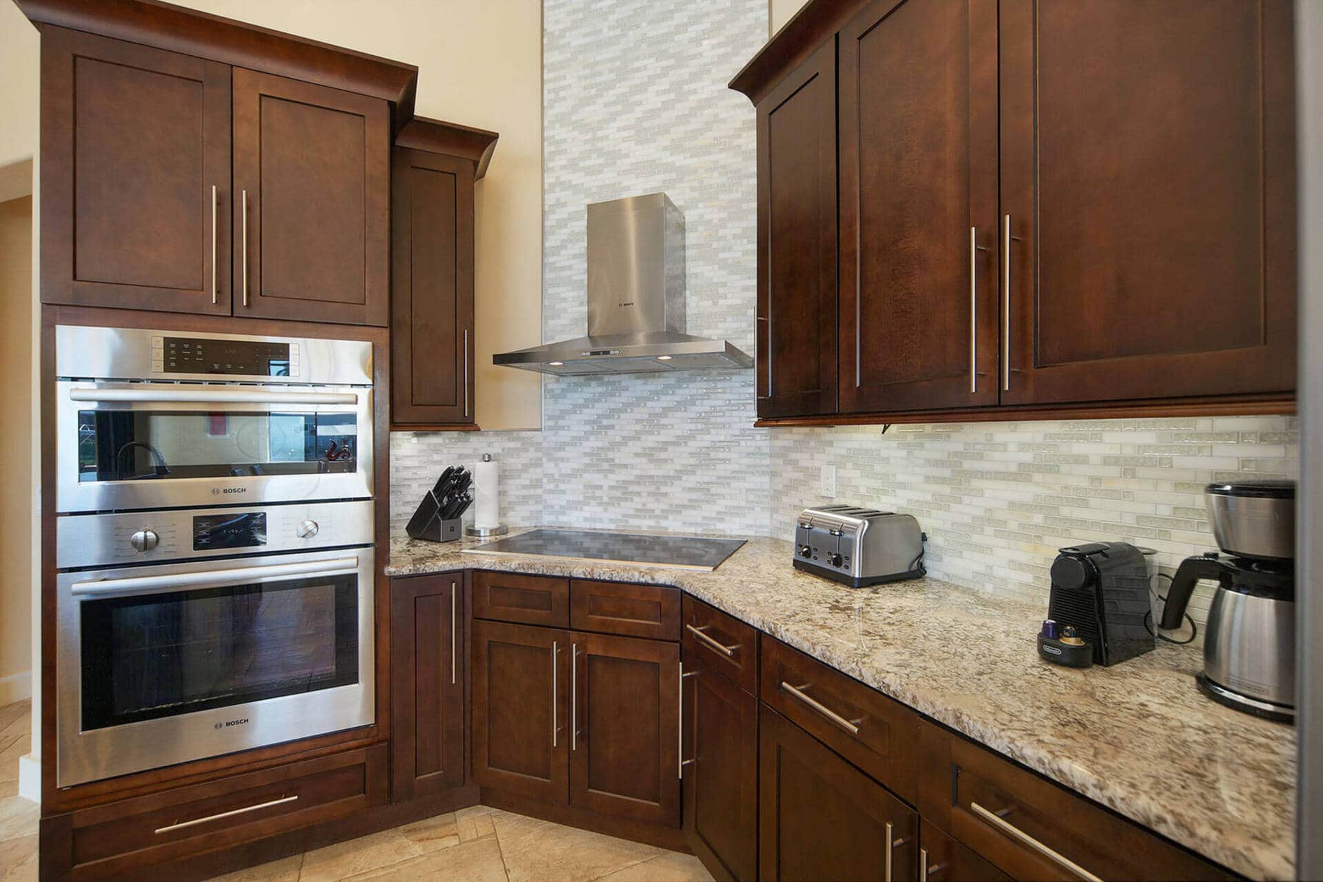 Fully equipped modern kitchen